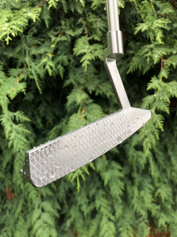 Plumber's Neck Blade Putter